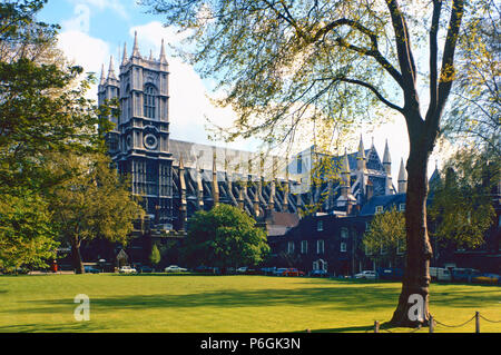 Ansicht Süd West, Dean's Yard. Westminster Abbey, London, England Stockfoto