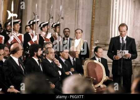 JUAN CARLOS I. REY DE ESPAÑA. ROMA 1938 -. DISCURSO DE HAFTUNG DE ESPAÑA A LA COMUNIDAD ECONOMICA EUROPEA.. PALACIO REAL. MADRID. Stockfoto