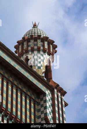 Casa Vicens. Detail der Fassade. Aussichtspunkt. Stockfoto