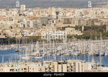 Barrio de El Terreno y Puerto de Palma, Distrito de Poniente, Palma de Mallorca, Balearen, Spanien, Europa. Stockfoto