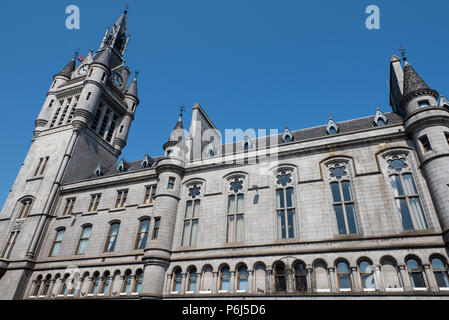 Vereinigtes Königreich, Schottland, Aberdeen, historische Altstadt von Aberdeen. Die Old Town House, der ursprünglichen Heimat der lokalen Regierung des Burgh, c 1789. Stockfoto