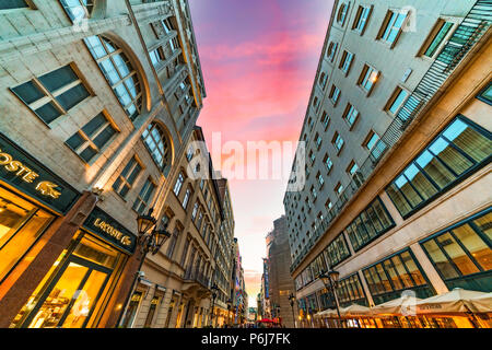 Fashion Street im Herzen von Budapest, Fashion Street ist der Nahen Ostens Europas renommiertesten Shopping und Lifestyle. Stockfoto