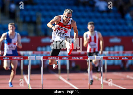 Alexander Stadium, Birmingham, Großbritannien. 30. Juni, 2018. Die Muller britischen Leichtathletik Meisterschaften; Niall Flannery (GBR) in die 400 Meter Hürden der Credit: Aktion plus Sport/Alamy leben Nachrichten Stockfoto