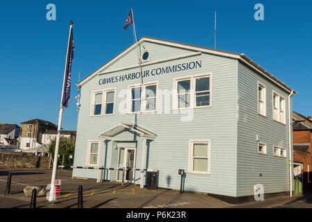 Cowes Hafen Kommission Gebäude, Cowes, Isle of Wight, England unitied Königreich Stockfoto