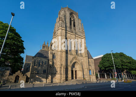 Die Kirche des heiligen Namens Jesu, auf der Oxford Road, Manchester. Stockfoto