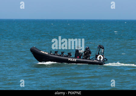 Außenborder Rettungsboot/starre Hülle aufblasbares Boot Patrouille der Polizei Rettung Stockfoto