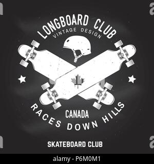 Longboard club Zeichen an die Tafel. Vector Illustration. Extreme Sport. Für skate club Embleme, Schilder und t-shirt Design. Skateboard Typografie Design mit Skateboarder auf dem Longboard und Text. Stock Vektor