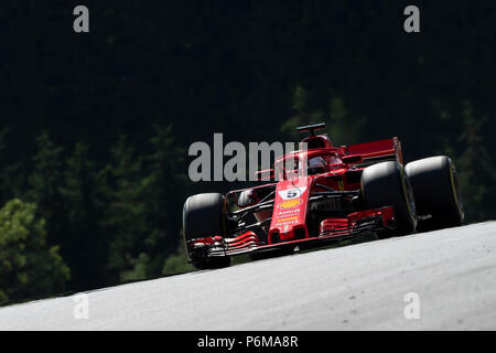 Red Bull Ring, Spielberg, Russland. 1 Jul, 2018. Scuderia Ferrari der Deutschen Fahrer Sebastian Vettel konkurriert während der Österreichischen Formel 1-Grand Prix Rennen im Red Bull Ring, in Spielberg, Österreich am 1. Juli 2018. Credit: Jure Makovec/Alamy leben Nachrichten Stockfoto