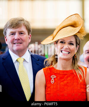 Willemstad, Niederlande. 02 Juli, 2018. König Willem-Alexander der Niederlande besuchen Sie den Gouverneur von Curacao Lucille Andrea George-Wout und Damen Shipyards auf der Insel Curacao, 1. Juli 2018. Der König und die Königin besuchen Sie Curacao während der Dia di Napoli Festlichkeiten. Quelle: Patrick Van Katwijk |/dpa/Alamy leben Nachrichten Stockfoto