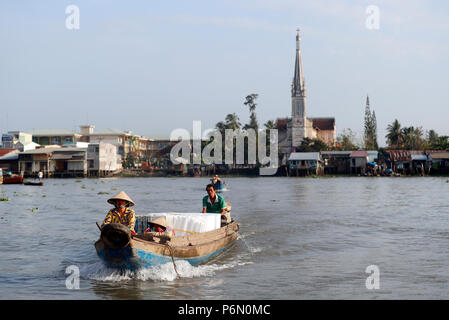 Mekong Delta. Mekong Riverboat. Schwimmenden Markt. Cai. Vietnam. Stockfoto