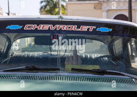 Classic Chevrolet 1958 Bel Air Taxi, lokal als "almendrone" in der Stadt Cienfuegos, Kuba. Stockfoto