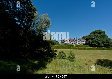 Bramall Hall im Bramhall, Stockport, Cheshire befindet. Stockfoto