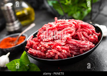 Rohes Hackfleisch Fleisch. Frischem Hackfleisch Stockfoto