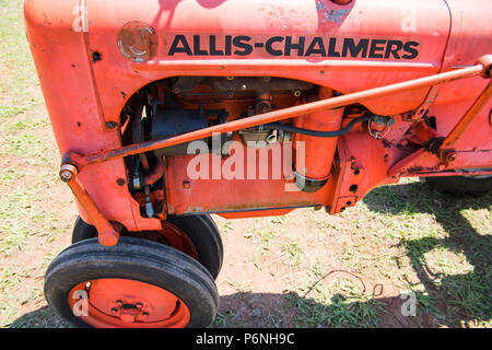 ALLIS CHALMER - VINTAGE TRAKTOR Stockfoto