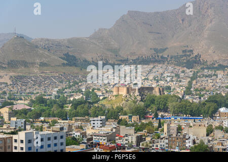 Khorramabad Lorestan, Provinz, Iran - 31. März 2018: Blick auf Khorramabad und Falak-ol-Aflak Schloss Stockfoto