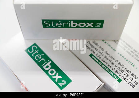 Apotheke. Steribox enthalten eine Spritze. Frankreich. Stockfoto
