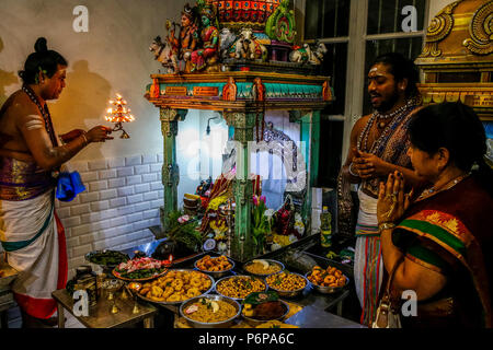 Shivaratri Feier an der Pariser Ganesh Tempel, Frankreich. Stockfoto