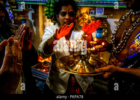 Shivaratri Feier an der Pariser Ganesh Tempel, Frankreich. Stockfoto