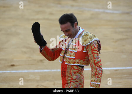 Soria, Spanien. 01. Juli, 2018. Spanische Stierkämpfer Enrique Ponce bei einem Stierkampf im 'La Chata - Stierkampfarena in Soria, im Norden von Spanien. Credit: Jorge Sanz/Pacific Press/Alamy leben Nachrichten Stockfoto