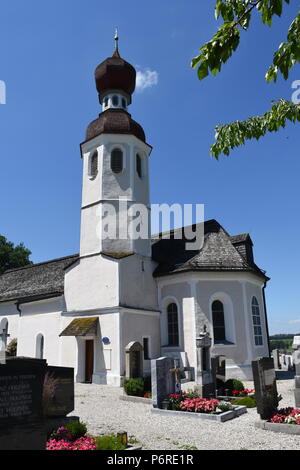 Filialkirche St. Andreas bei Bad Endorf Chiemgau Chiemsee Stockfoto