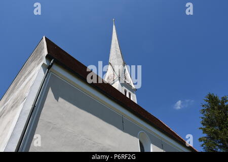 Kirche St. Johannes und Paulus Mauerkirchen Chiemgau Chiemsee Stockfoto