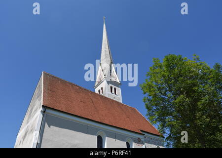 Kirche St. Johannes und Paulus Mauerkirchen Chiemgau Chiemsee Stockfoto