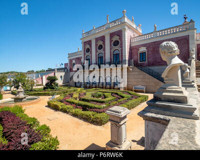 Neoklassizistischer Palast 'Pousada Palacio de Estoi', Algarve, Portugal Stockfoto