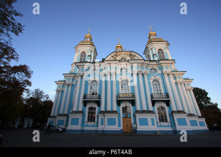 Außenansicht des Heiligen Nikolaus Marine Kathedrale, Dom der Seemann, in St. Petersburg, Russland Stockfoto