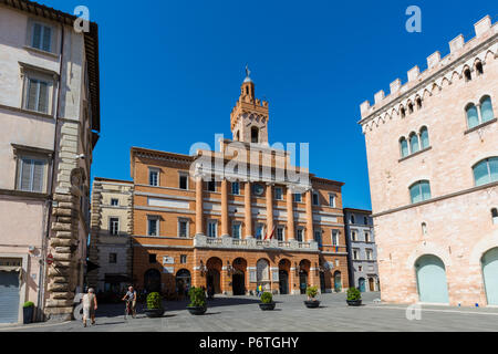 FOLIGNO, Italien - 8 August 2017 - ein Besuch in der schönen mittelalterlichen Stadt Spoleto, Umbrien, Italien. Stockfoto