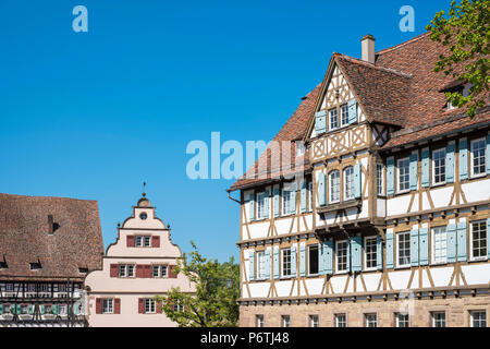 Deutschland, Baden-württemberg, Maulbronn. Historische Fachwerk Gebäude des Klosters Dorf. Stockfoto