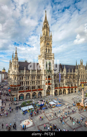 Neues Rathaus oder Neues Rathaus, Marienplatz, München, Bayern, Deutschland Stockfoto