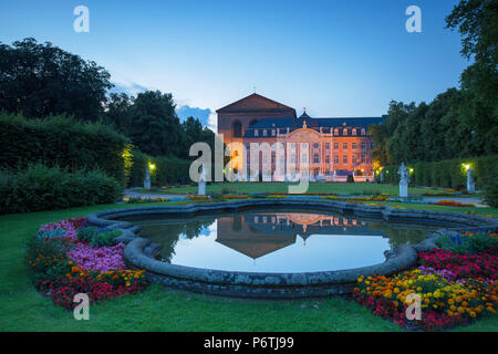 Basilika von Constantine und Rokoko-Palast, Trier, Rheinland-Pfalz, Deutschland Stockfoto