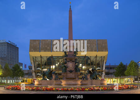 Neues Gewandhaus in der augustusplatz in der Morgendämmerung, Leipzig, Sachsen, Deutschland Stockfoto