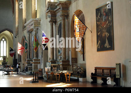 Banner in der Kirche Palio di Siena, Toskana, Italien Stockfoto