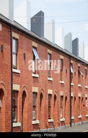 Chimney Pot Park ist einer städtischen Gemeinschaft von Kopf Häuser in Salford, Manchester. Reihenhäuser in Langworthy durch Urbansplash renoviert Stockfoto