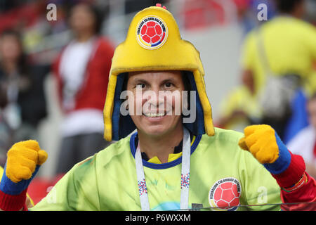 Moskau, Russland. 3. Juli 2018. Ein Fan von Kolumbien ist vor der 2018 FIFA World Cup Runde 16 Match zwischen England und Kolumbien in Moskau, Russland, 3. Juli 2018 gesehen. Credit: Bai Xueqi/Xinhua/Alamy leben Nachrichten Stockfoto