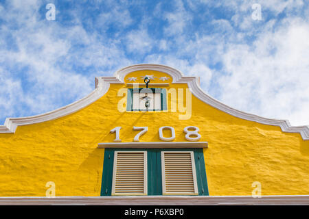 Curacao, Willemstad, Punda, Das Penha Gebäude - einem ehemaligen Händler Haus im Jahr 1708 erbaut, befindet sich Handelskade entlang Punda's Waterfront Stockfoto