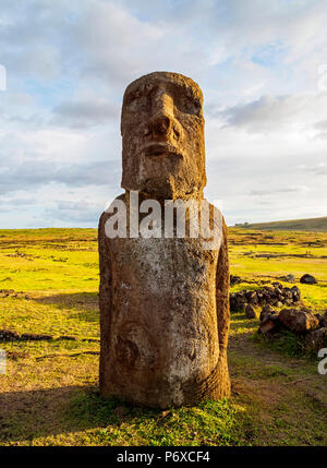 Moai in Ahu Tongariki, Nationalpark Rapa Nui, Osterinsel, Chile Stockfoto