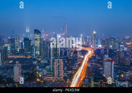 Skyline von Shanghai aus Jing'an, China Stockfoto