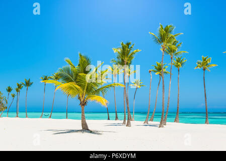 Juanillo Beach (playa Juanillo), Punta Cana, Dominikanische Republik. Stockfoto