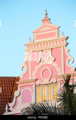 Karibik, Niederländische Antillen, Aruba, Oranjestad, Royal Plaza Mall Stockfoto