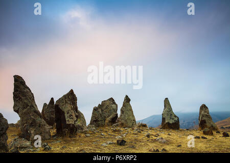 Armenien, Ararat Provinz, Sisian, Zorats Karer auch bekannt als Karahundj oder Carahunge - Bedeutung, die Sprechenden Steine, alte Gräber Stockfoto