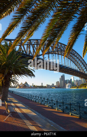 Die Harbour Bridge, Darling Harbour, Sydney, New South Wales, Australien Stockfoto