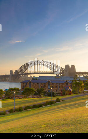 Sydney Harbour Bridge von barangaroo finden, Sydney, New South Wales, Australien Stockfoto