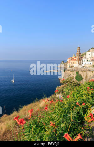 Italien, Kampanien, Amalfiküste, Salerno. Halbinsel von Sorrent. Atrani. Stockfoto