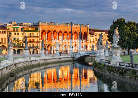 Italien, Italia. Veneto. Padova entfernt. Padua Padua. Prato della Valle Stockfoto