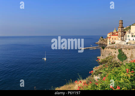 Italien, Kampanien, Amalfiküste, Salerno. Halbinsel von Sorrent. Atrani. Stockfoto