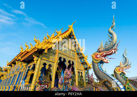 Wat Rong Suea Zehn (blau Tempel), Chiang Rai, Thailand. Stockfoto