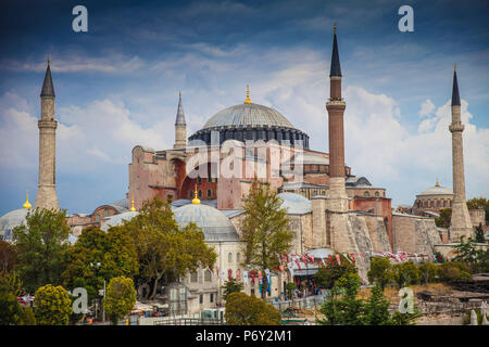 Türkei, Istanbul, Hagia Sophia, Aya Sofya Moschee, einmal in der Kirche, später eine Moschee, und jetzt ein Museum Stockfoto