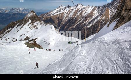 Überblick über österreichische Skigebiet in den Alpen von Österreich Stockfoto